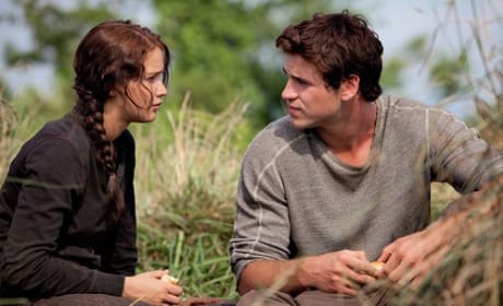 Liam Hemsworth and Jennifer Lawrence in The Hunger Games