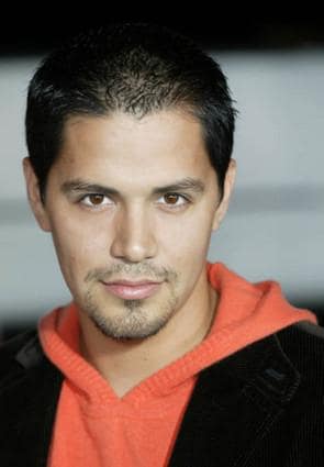 Jay Hernandez Picture