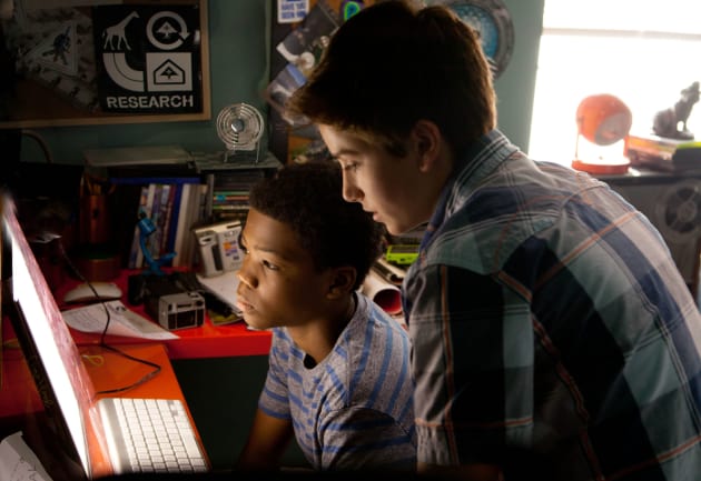 Earth to Echo Cast