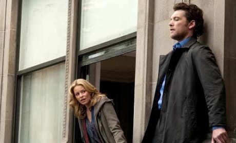 Man on a Ledge Movie Review: Tons of Twists and Turns