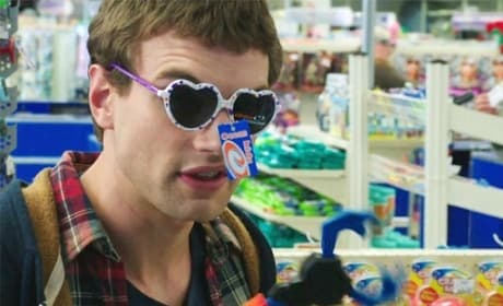 Alex Russell in Chronicle