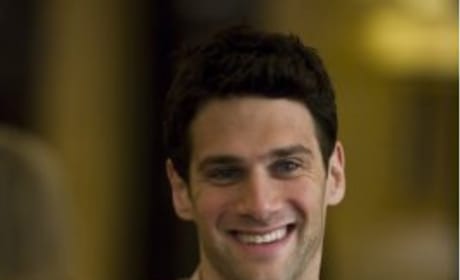 Justin Bartha as Doug Billings