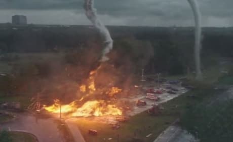 Into the Storm Trailer: Hold On!
