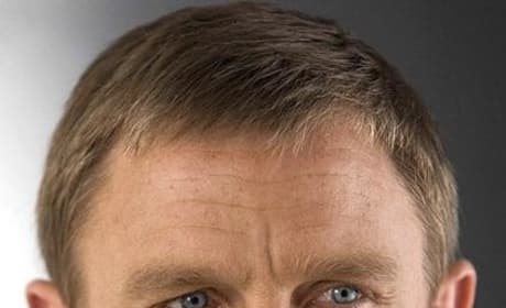 Quantum of Solace Photos, Plot Summary