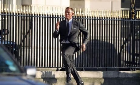 Skyfall Set Pictures: James Bond in Action
