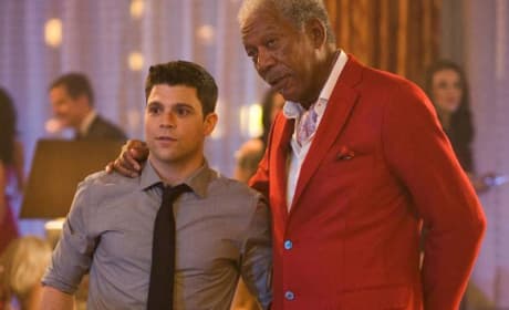 Last Vegas Exclusive: Jerry Ferrara on Being Punched by Robert De Niro!