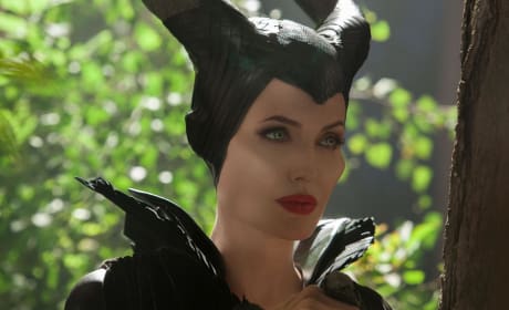 Angelina Jolie Maleficent Photo