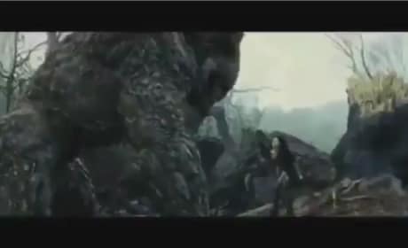 New Snow White and the Huntsman Clip Features Kristen Stewart, Chris Hemsworth, and a Troll!