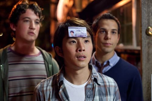Miles Teller Justin Chon and Skylar Astin 21 and Over