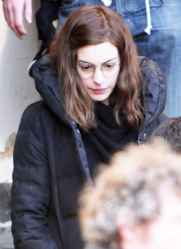 Anne Hathway on London Set of One Day