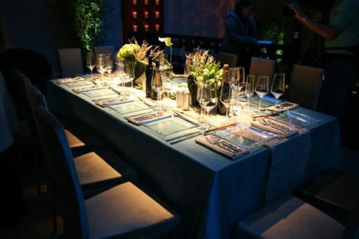 Oscar table setting