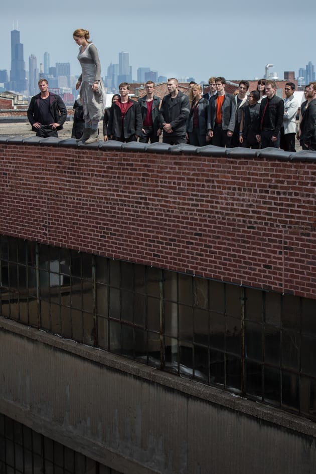 Shailene Woodley Divergent Still