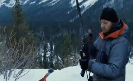 The Bourne Legacy Featurette: Raw, Exciting, Dangerous, Edgy, Sexy