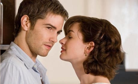 Jim Sturgess and Anne Hathaway in One Day Photo