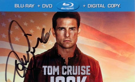 Tom Cruise Autographed Jack Reacher DVD