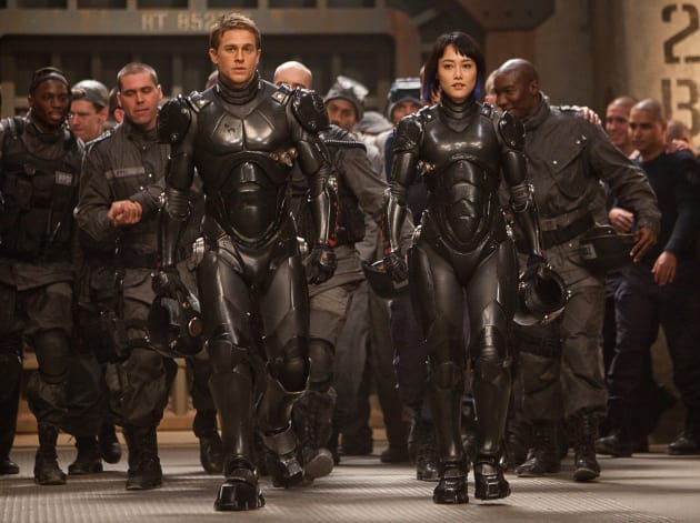 Charlie Hunnam and Rinko Kikuchi in Pacific Rim