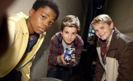 Cast of Earth to Echo Photo