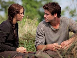 Liam Hemsworth and Jennifer Lawrence in The Hunger Games