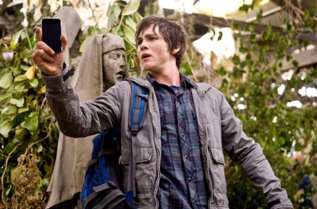 Percy Jackson Can't Get Cell Phone Reception