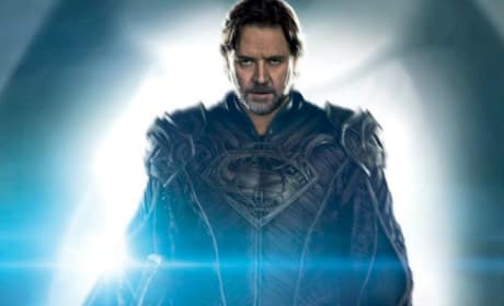 Man of Steel Character Poster: Russell Crowe as Jor-El