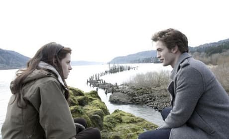 Top 10 Movie Vampires: Does Breaking Dawn's Edward Make the List?