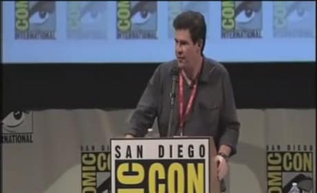 Comic-Com: Ultimate Spider-Man Fan Andrew Garfield Surprises Audience