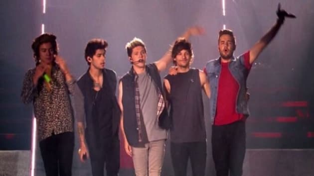 One Direction Where We Are Trailer: Boy Band Is Back ...