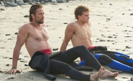 Gerard Butler Jonny Weston Chasing Mavericks