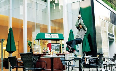 The Amazing Spider-Man Behind The Scenes Photo: Zipline