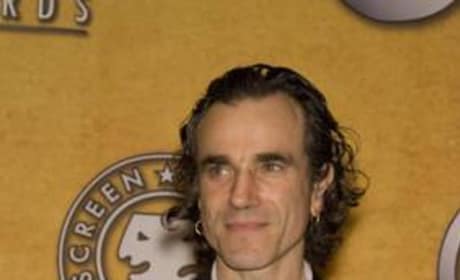Guy Ritchie Going After Daniel Day-Lewis for Sherlock Holmes 2? 