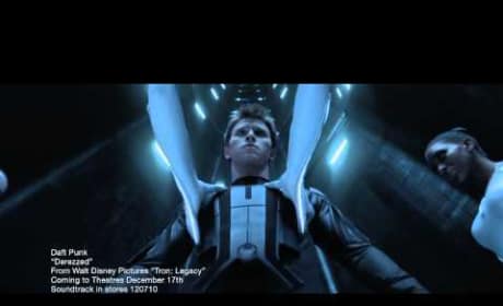 Tron Legacy Daft Punk Derezzed Music Video