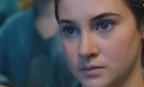 Shailene Woodley Stars in Divergent