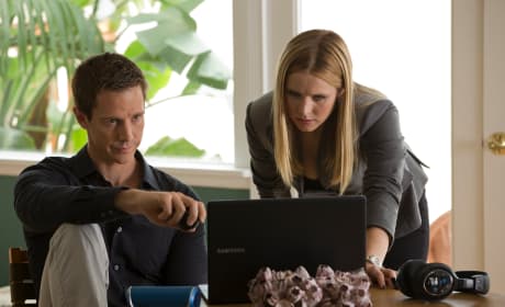 Veronica Mars Exclusive: Jason Dohring Dishes "Underdog" Leading Lady