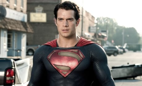 Henry Cavill Stars in Man of Steel
