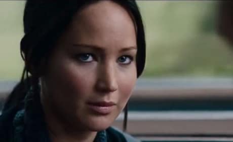 Catching Fire: First TV Spot Shows Never-Before-Seen Footage