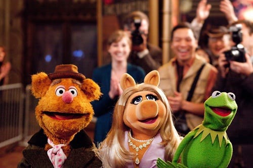 Fozzie, Kermit and Miss Piggy in The Muppets
