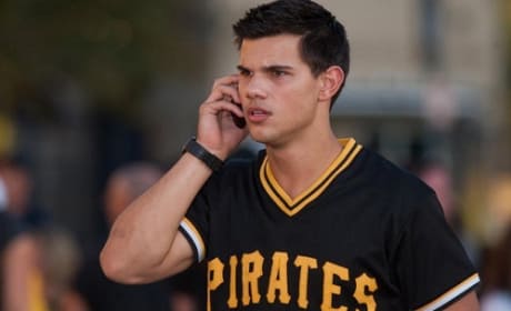 Abduction Star Taylor Lautner Loves Action: The Movie Fanatic Interview