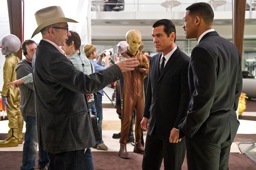 Barry Sonnenfeld Directs Will Smith and Josh Brolin on Men in Black 3