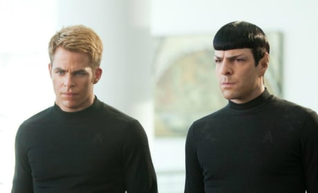 Star Trek Into Darkness Chris Pine Zachary Quinto