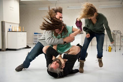Jeffrey Dean Morgan, Kyra Sedgwick, Matisyahu in The Possession