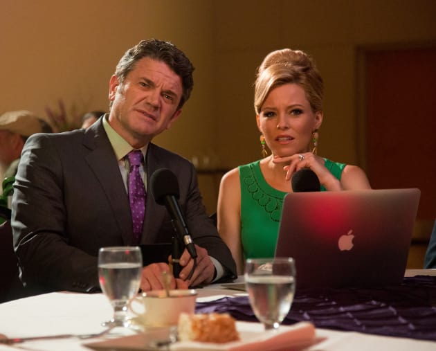 Elizabeth Banks & John Michael Higgins Return!