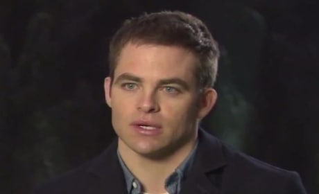Jack Ryan Shadow Recruit Featurette: Meet Chris Pine as Iconic Character