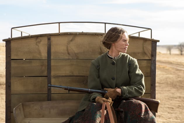 Hilary Swank Rides a Wagon