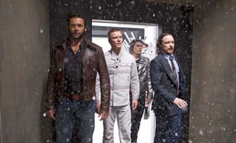 X-Men Days of Future Past Evan Peters Hugh Jackman