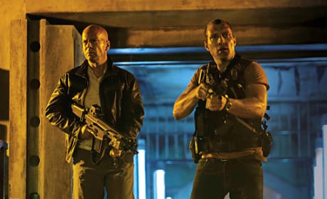 A Good Day to Die Hard Drops First Still: John McClane Sr. and Jr.