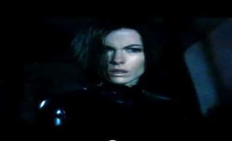 Underworld Awakening Clip: Selene and Eve Talk it Out