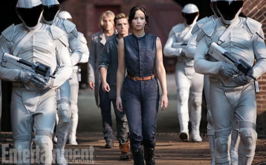 Jennifer Lawrence as Katniss in Catching Fire 