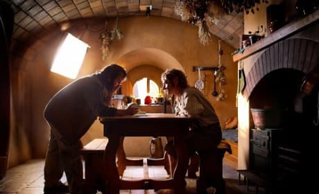 The Hobbit: Martin Freeman & Peter Jackson Dish Details