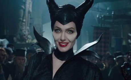 Maleficent Trailer: There Is Evil In This World