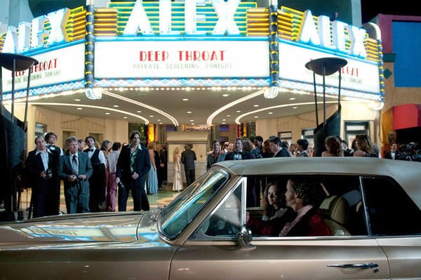 Peter Sarsgaard and Amanda Seyfried in Lovelace